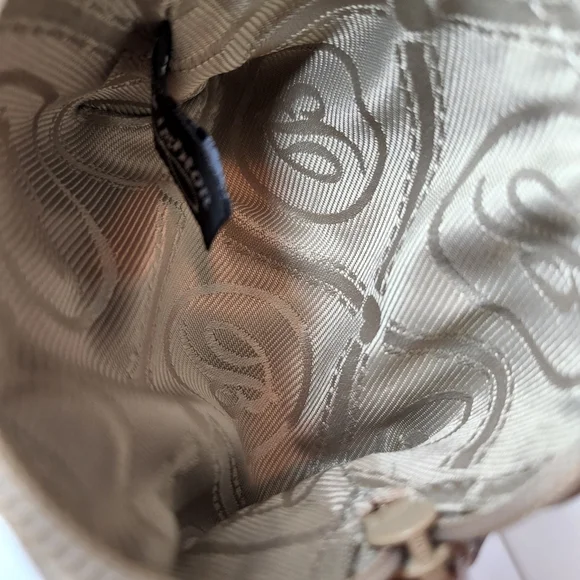 BRIGHTON taupe mini leather coin purse with heart in front New - Picture 5 of 5